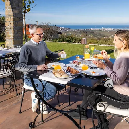 Stok - Rooms, Wine & Restaurant - Marezige, Bed & Breakfast