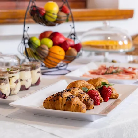 Stok - Rooms, Wine & Restaurant - Marezige, Bed & Breakfast Koper