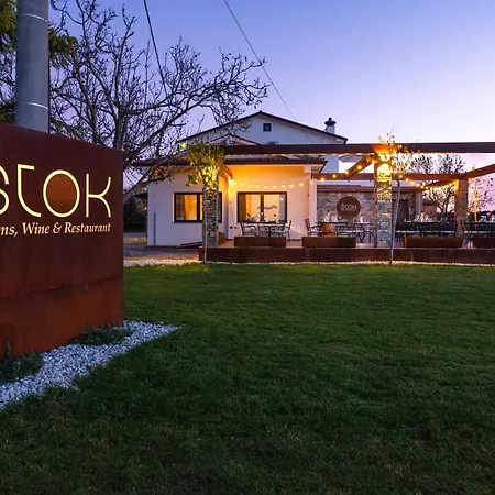 Stok - Rooms, Wine & Restaurant - Marezige, Koper Alojamento de Acomodação e Pequeno-almoço